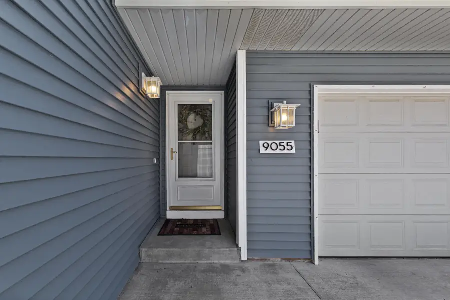 9055 Upper 81st Street S, Cottage Grove, MN 55016 - #3