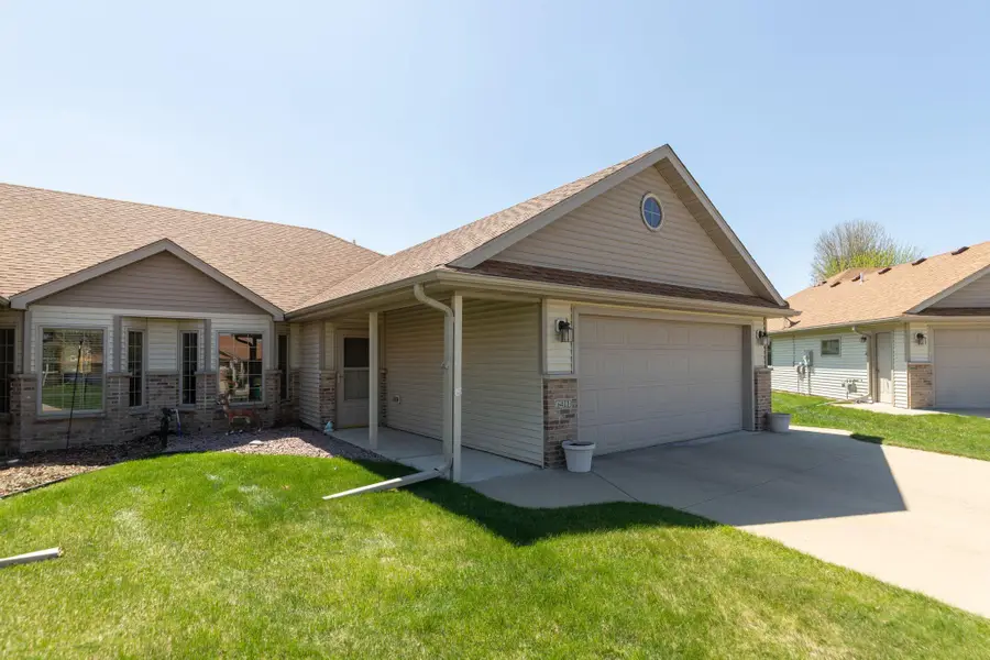 6411 Bandel Hills Lane Nw, Rochester, MN 55901 - #3
