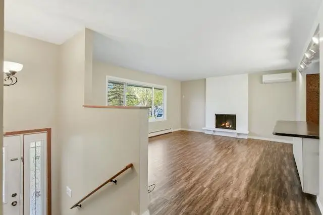 11429 Valley Court, Burnsville, MN 55337 - #2