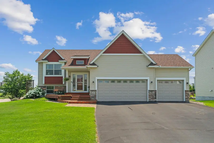9477 Dunes Lane, Cottage Grove, MN 55016 - #2