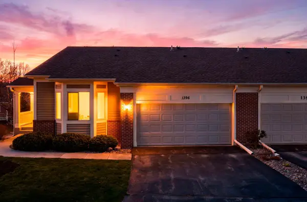 1396 Summit Shores Drive, Burnsville, MN 55306