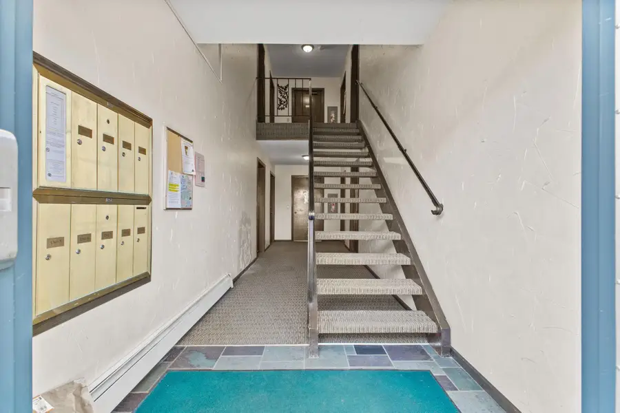 1011 11th Avenue S #8, Hopkins, MN 55343 - #2