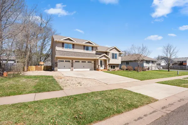 40251 Golden Way, North Branch, MN 55056