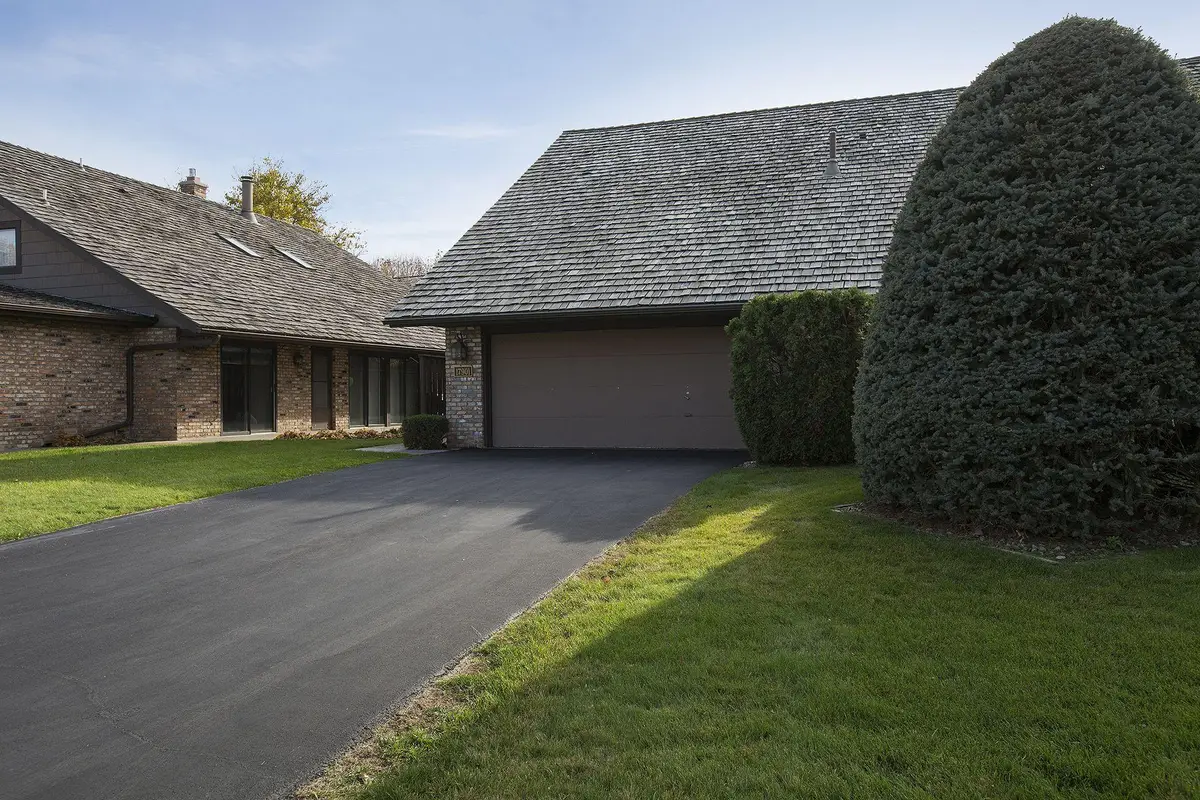 17901 Comstock Road, Wayzata, MN 55391 - #1