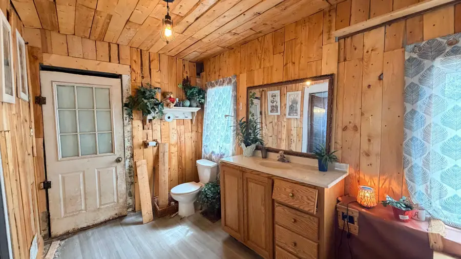 213 Clinton Street, Austin, MN 55912 - #3