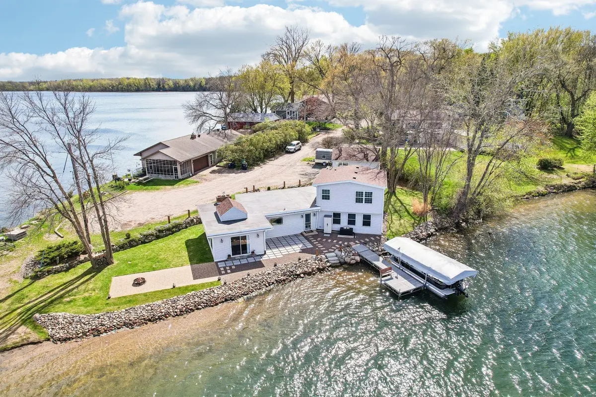 9990 Bonnie Glen Parkway, Chisago City, MN 55013 - #1