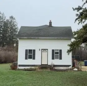 132 Gates Avenue, Kenyon, MN 55946