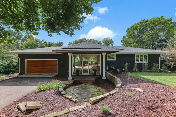 323 Burntside Drive, Golden Valley, MN 55422