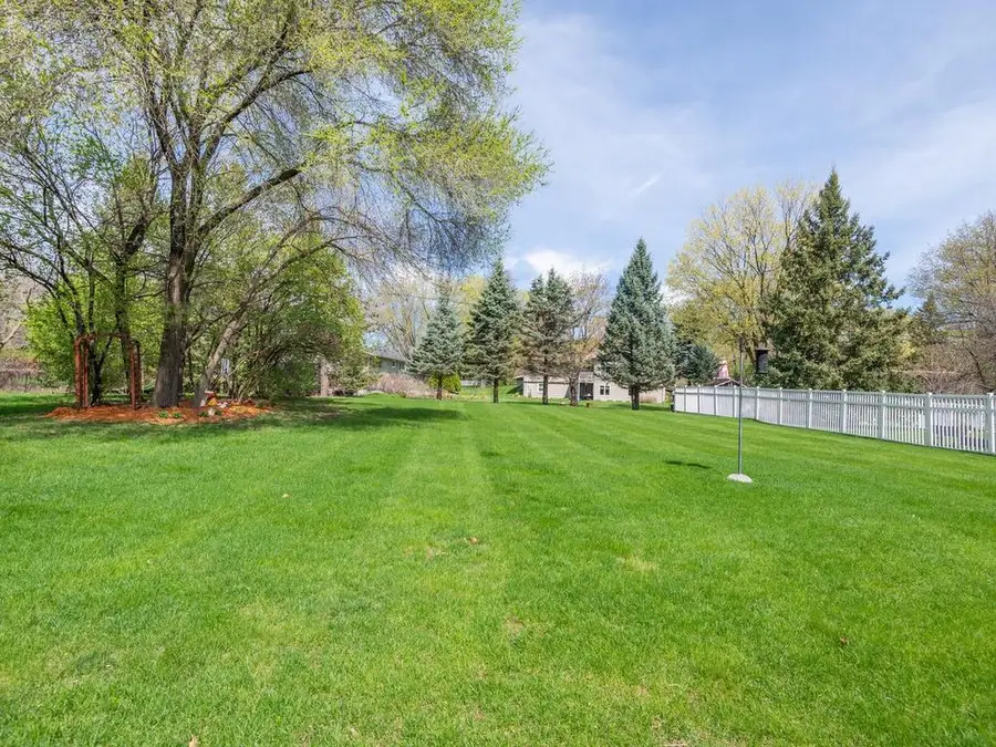 18130 19th Avenue N, Plymouth, MN 55447 - #2