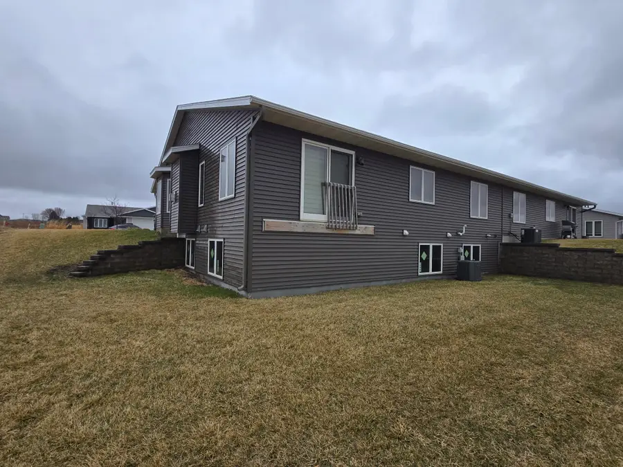 1053 Golf Vista Drive Ne, Byron, MN 55920 - #3