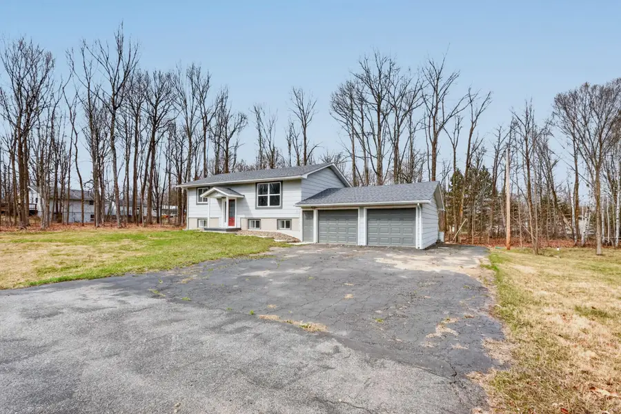 814 Rogers Avenue, Grand Rapids, MN 55744 - #2