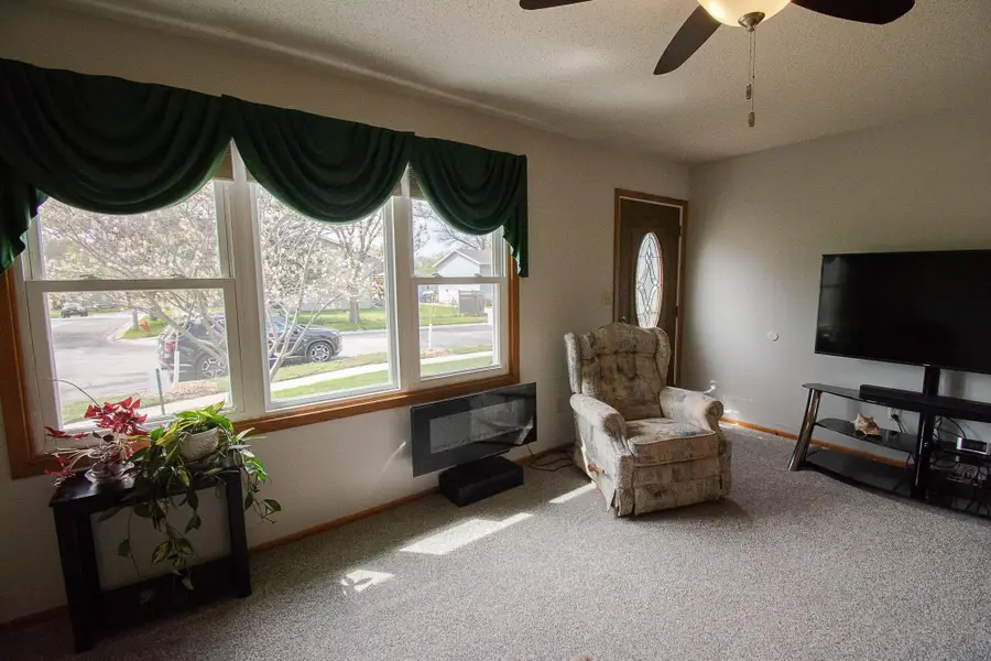 4906 18 1/2 Avenue Nw, Rochester, MN 55901 - #3