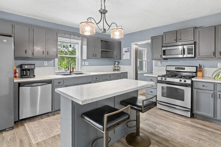 653 19th Avenue Ne, Minneapolis, MN 55418 - #2