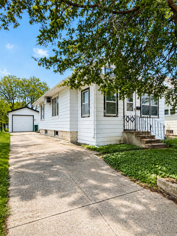 1320 N North Avenue, Fairmont, MN 56031