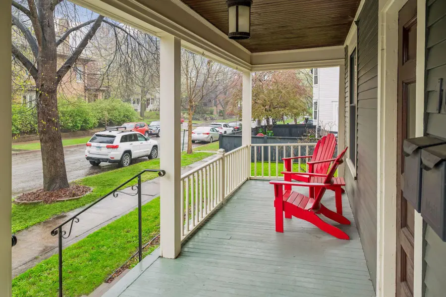 105 Milton Street S, Saint Paul, MN 55105 - #2