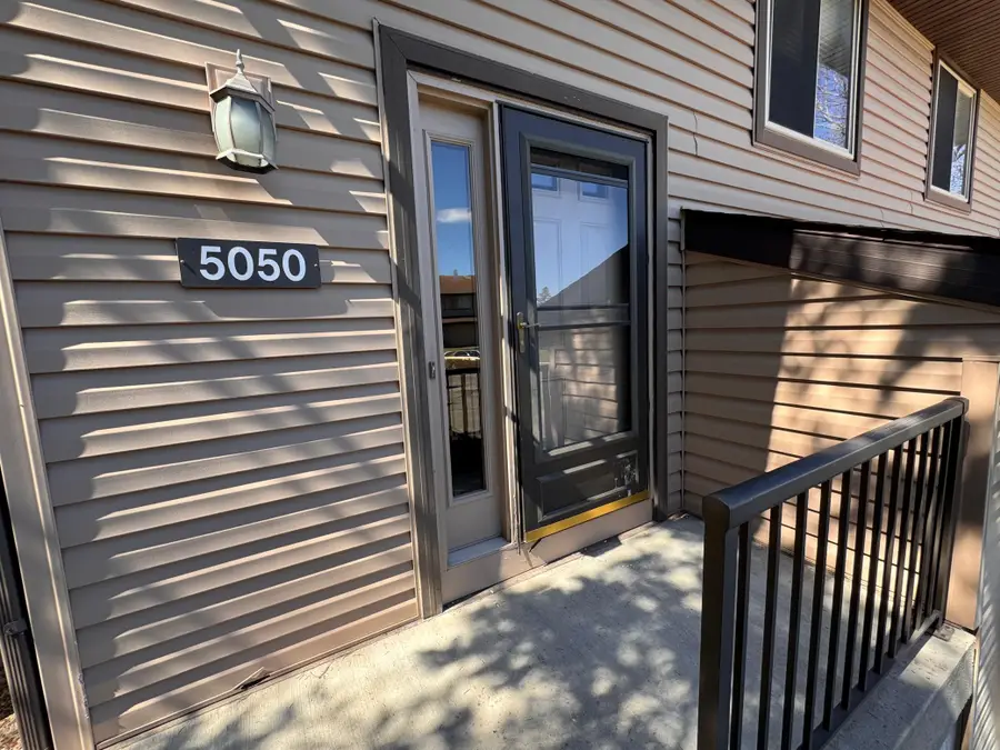 5050 147th Street W, Apple Valley, MN 55124 - #2