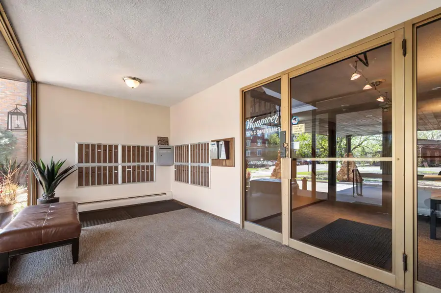 3200 Virginia Avenue S #106, Saint Louis Park, MN 55426 - #3