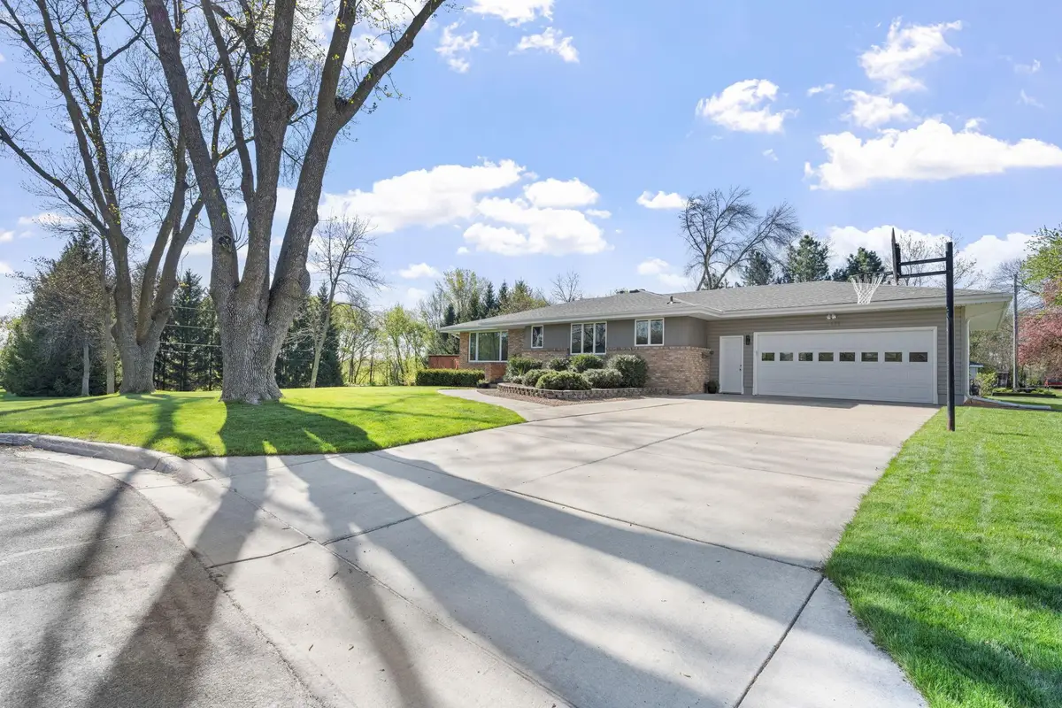616 Elm Avenue Se, Montgomery, MN 56069 - #1