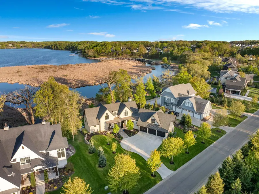 3752 Woodland Cove Parkway, Minnetrista, MN 55331 - #3