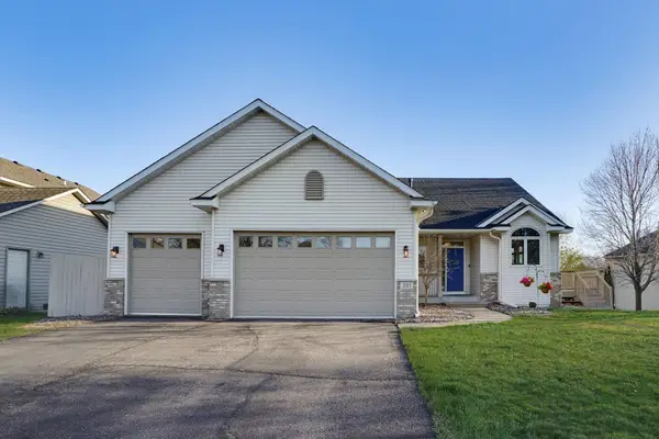 281 139th Lane Nw, Andover, MN 55304