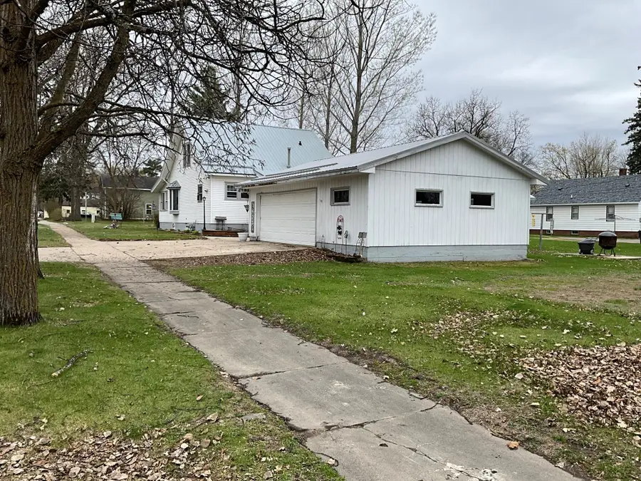 430 1st Avenue N, Long Prairie, MN 56347 - #3