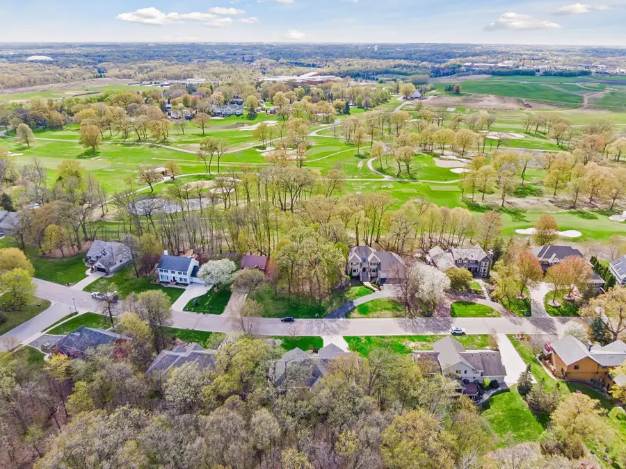 2865 Autumn Woods Drive, Chaska, MN 55318 - #3