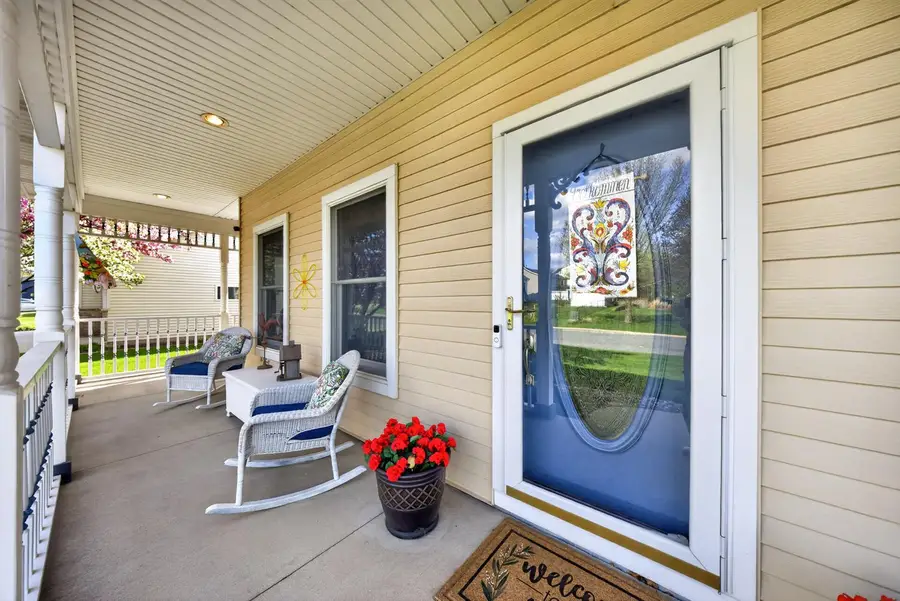 1009 5th Avenue Nw, Byron, MN 55920 - #3