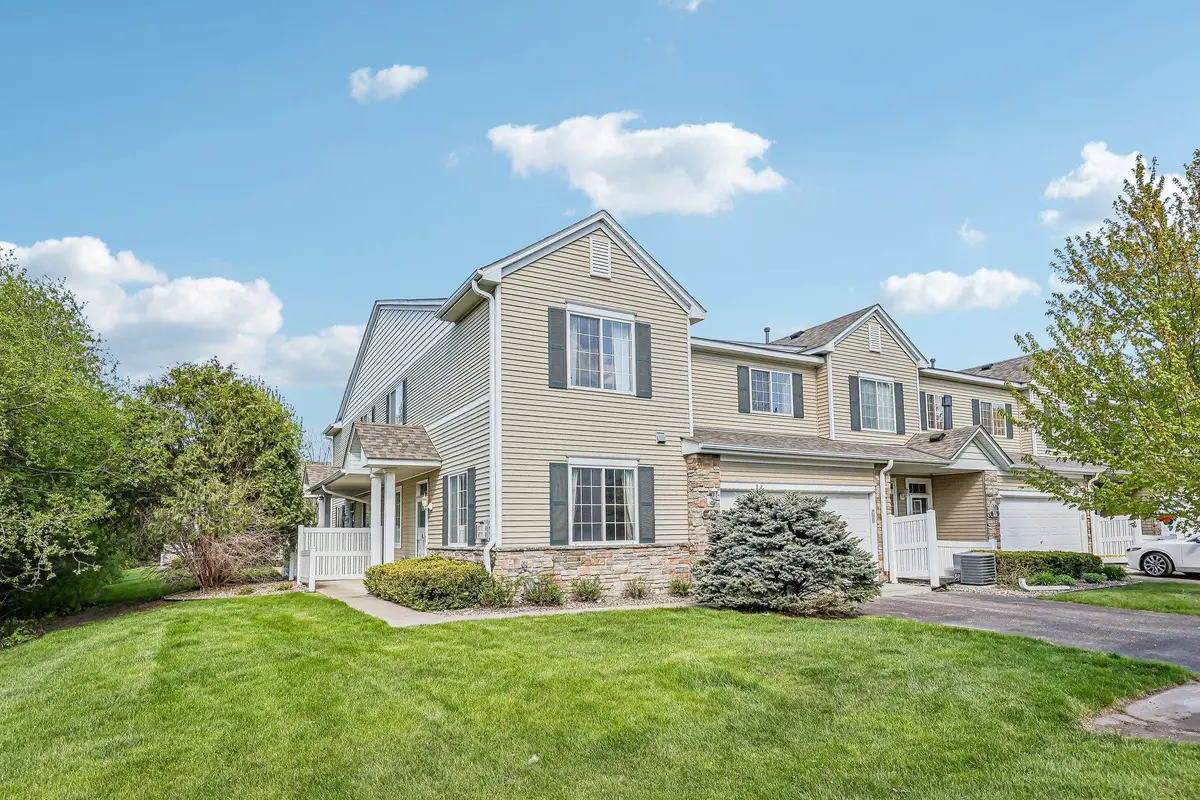 40 River Woods Drive W, Saint Paul Park, MN 55071 - #1