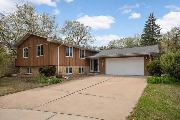 3829 Florida Avenue N, Crystal, MN 55427