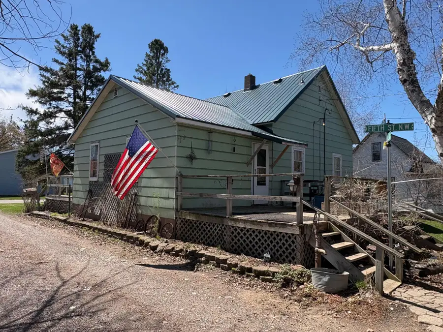 602 5th Street Nw, Aitkin, MN 56431 - #2