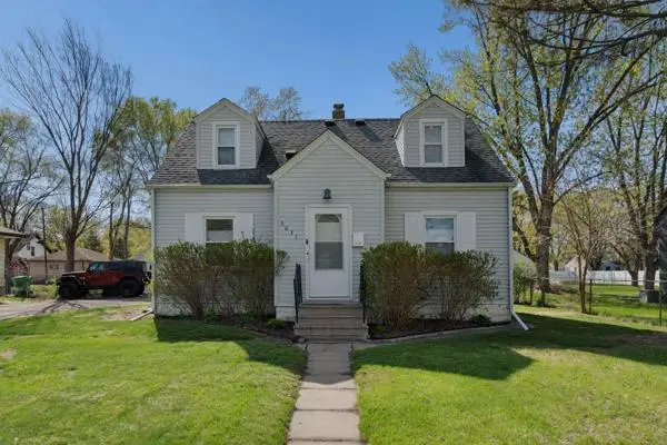 5631 Bryant Avenue N, Brooklyn Center, MN 55430