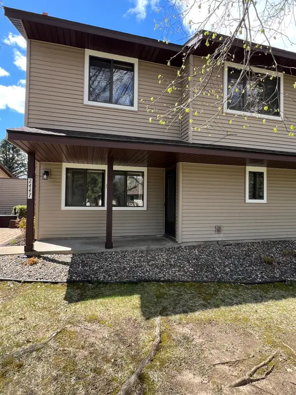 2447 Wimbledon Bay, Woodbury, MN 55125