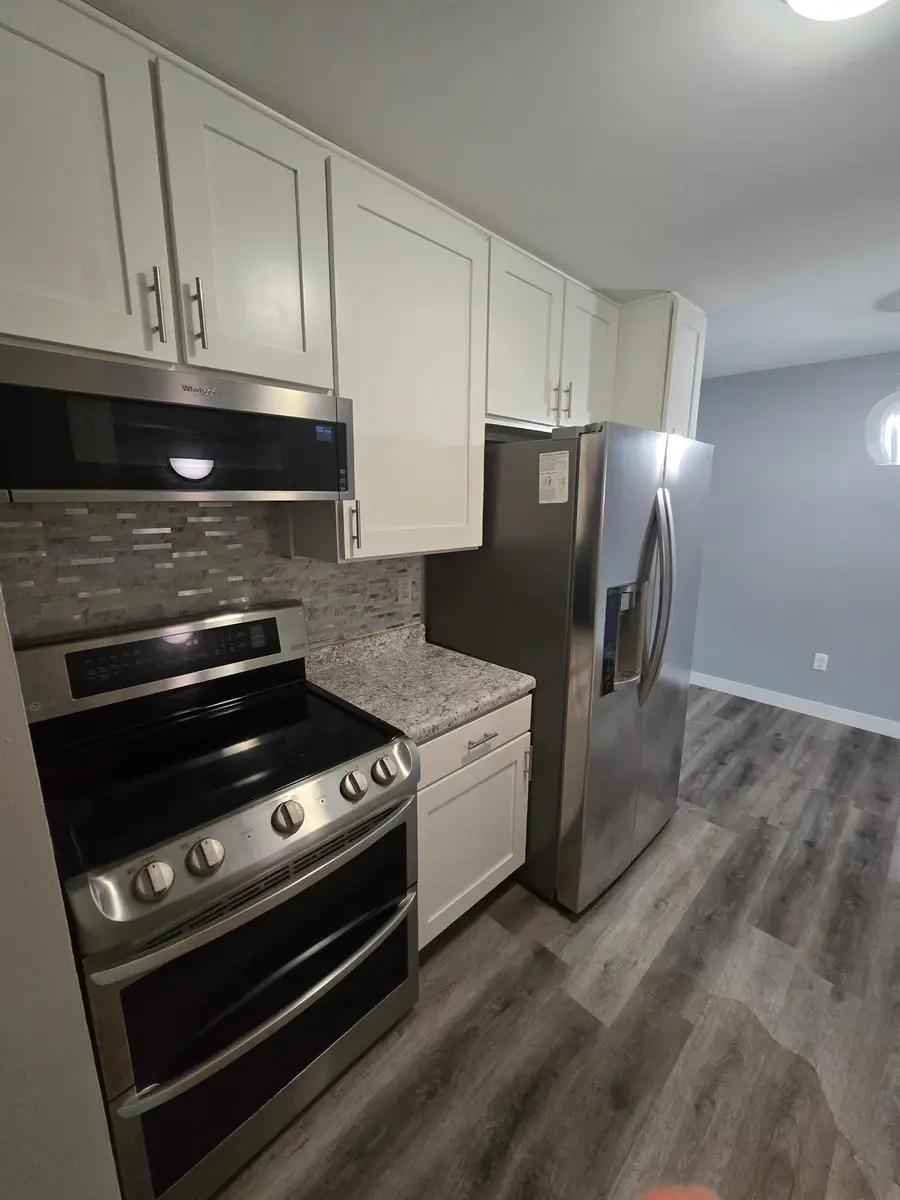 3155 Old Highway 8 #104, Roseville, MN 55418 - #3