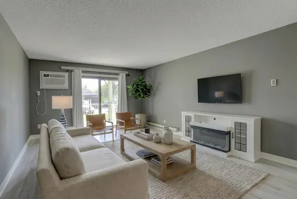570 Whispering Lane #102, Hastings, MN 55033
