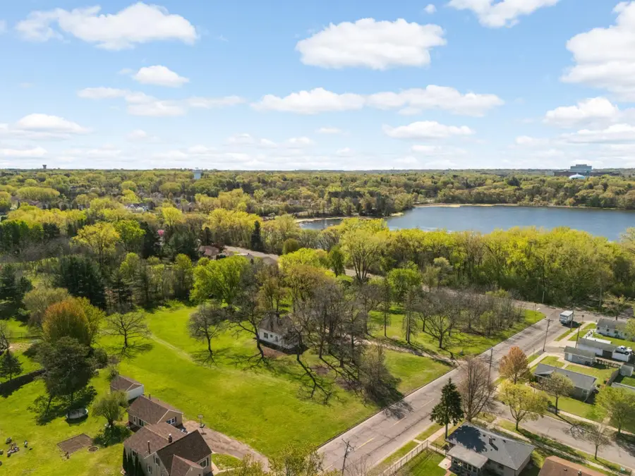1240 Mcknight Road N, Maplewood, MN 55119 - #2