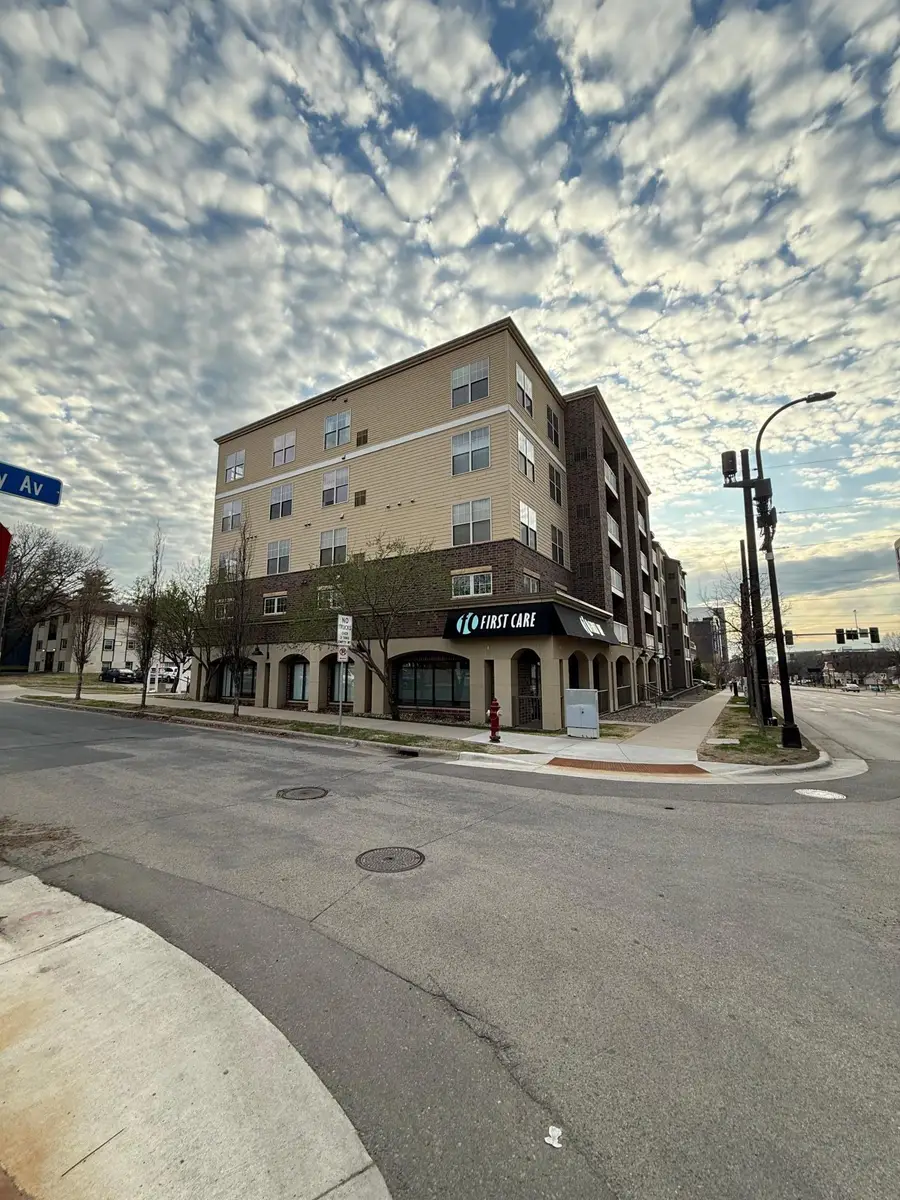 2900 University Avenue Se #402, Minneapolis, MN 55414 - #3