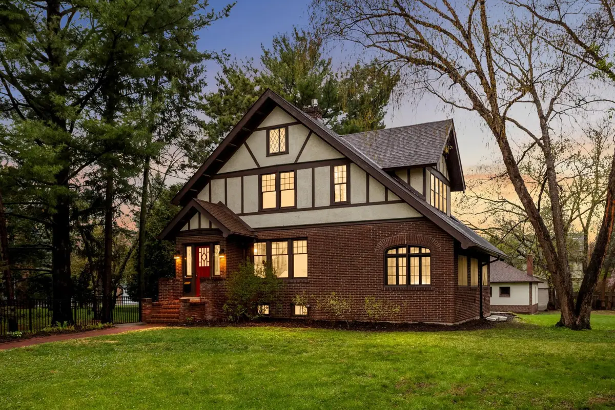 1683 Summit Avenue, Saint Paul, MN 55105 - #1