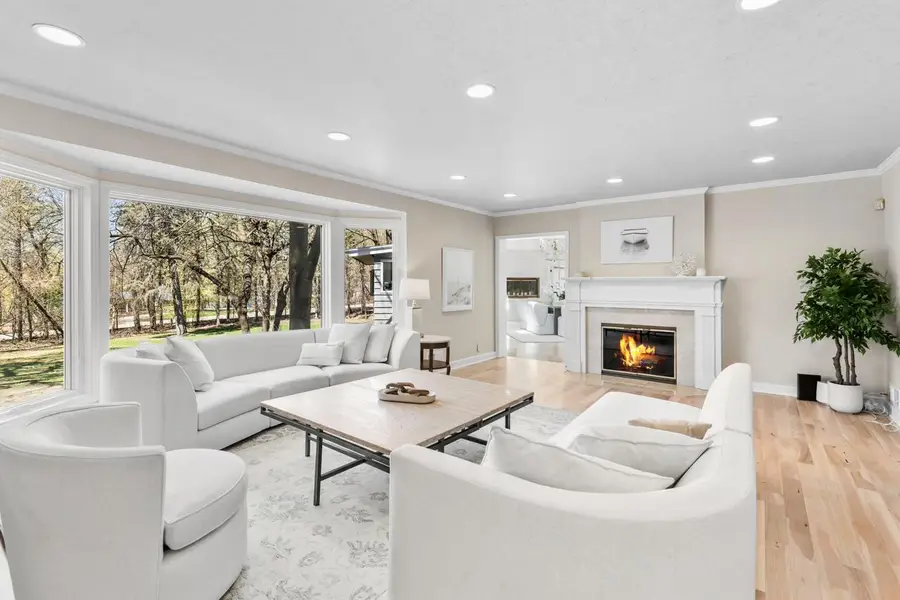 3865 Hillcrest Road, Wayzata, MN 55391 - #2