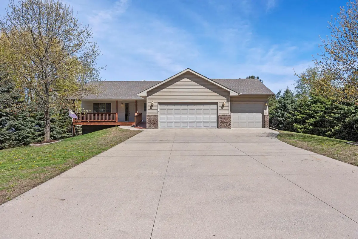 920 W State Street, Belle Plaine, MN 56011 - #1