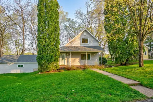 1211 3rd Street N, Stillwater, MN 55082