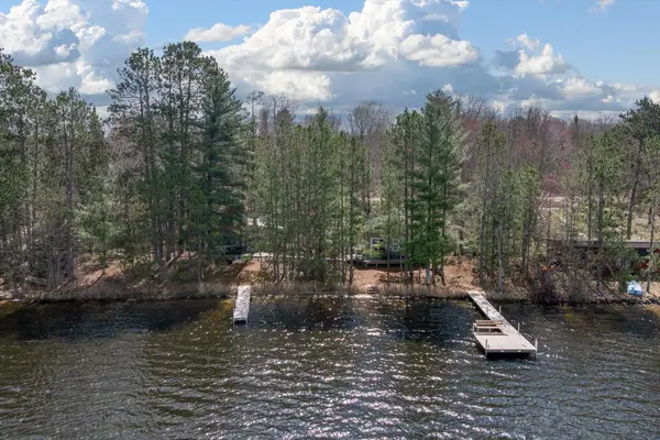 10401 Vermillion Point Drive Ne, Deer River, MN 56636