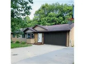 269 E Sunset Lane, Ellsworth, WI 54011