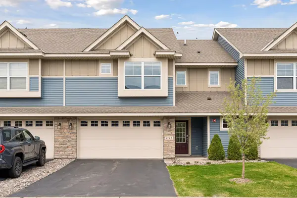 2125 Bay Drive, Lino Lakes, MN 55038