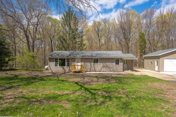 E5329 1370th Avenue, Ridgeland, WI 54763