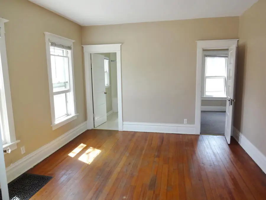 27 6th Avenue Se, Rochester, MN 55904 - #3