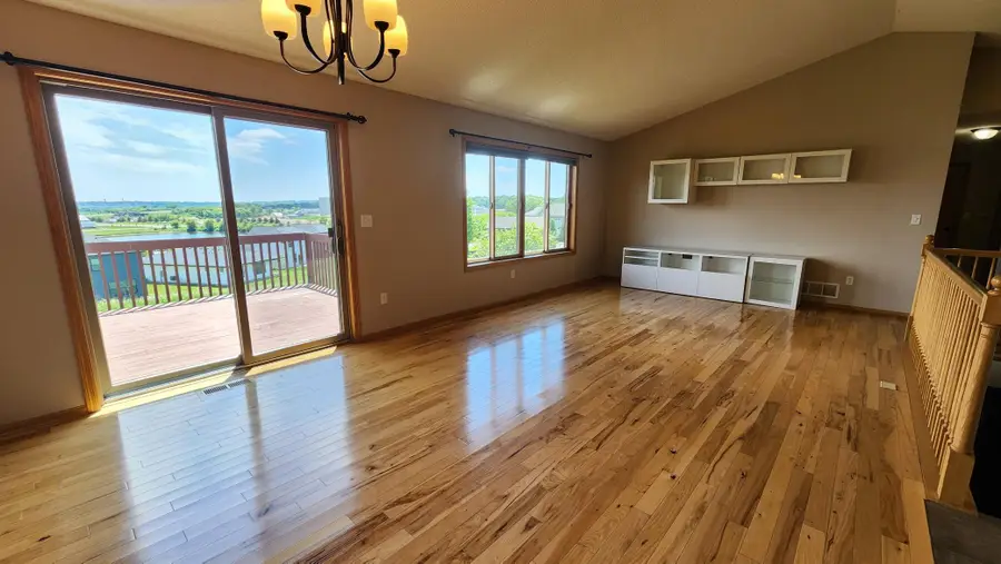 2136 Ashland Drive Nw, Rochester, MN 55901 - #3