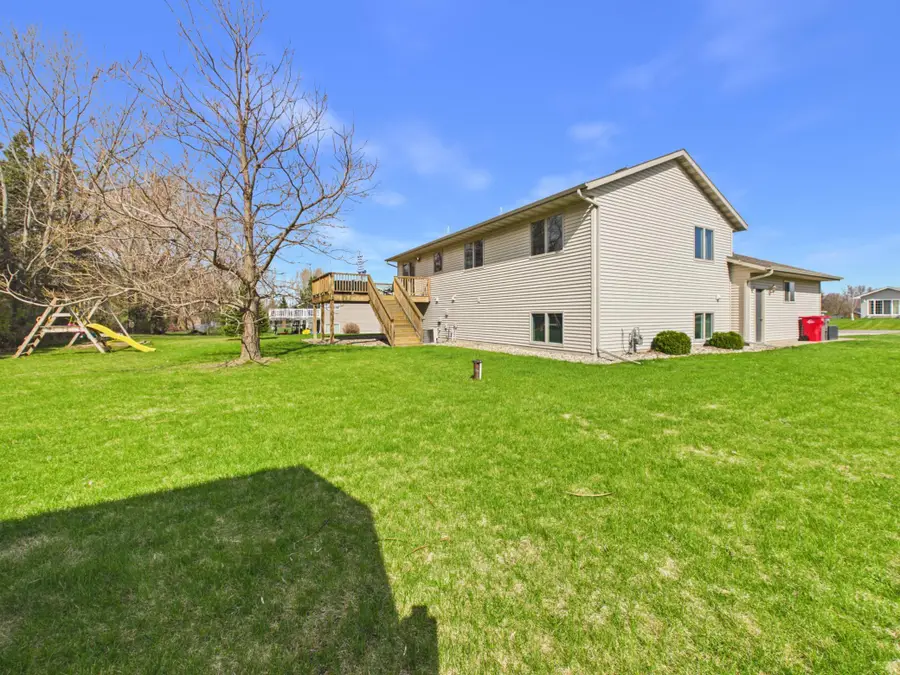 2646 Lois Lane Se, Alexandria, MN 56308 - #3
