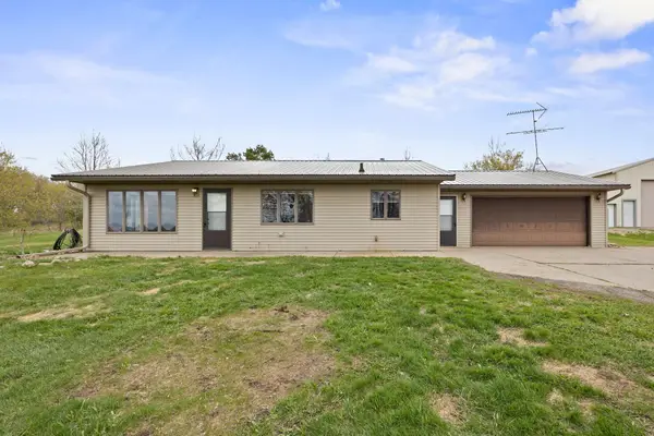24955 State Highway 23, Roscoe, MN 56371