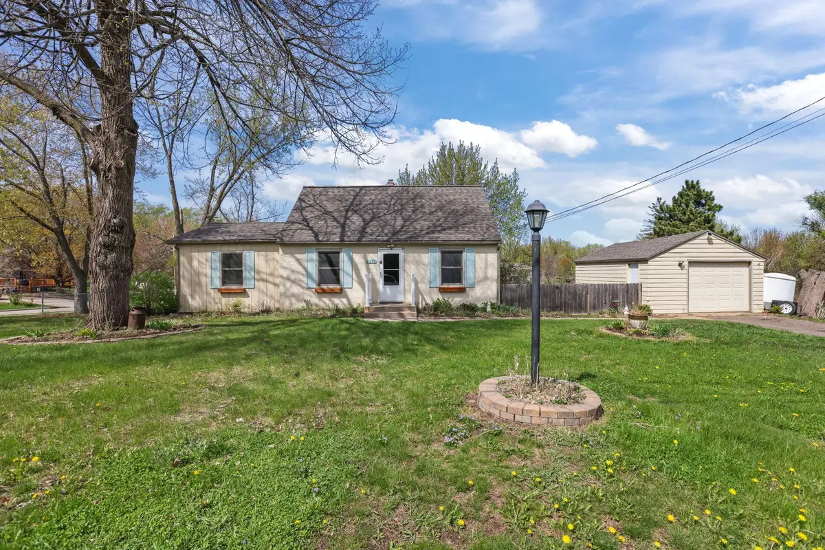 2693 5th Street E, Maplewood, MN 55119 - #1
