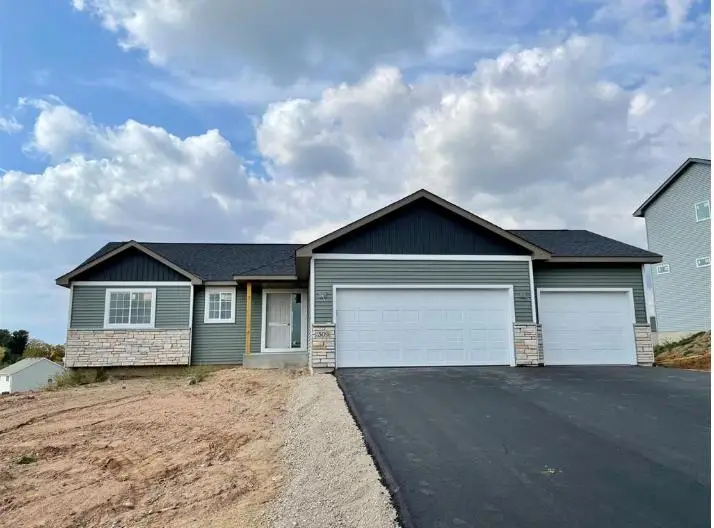 869 Sutherland Street, Somerset, WI 54025 - #1